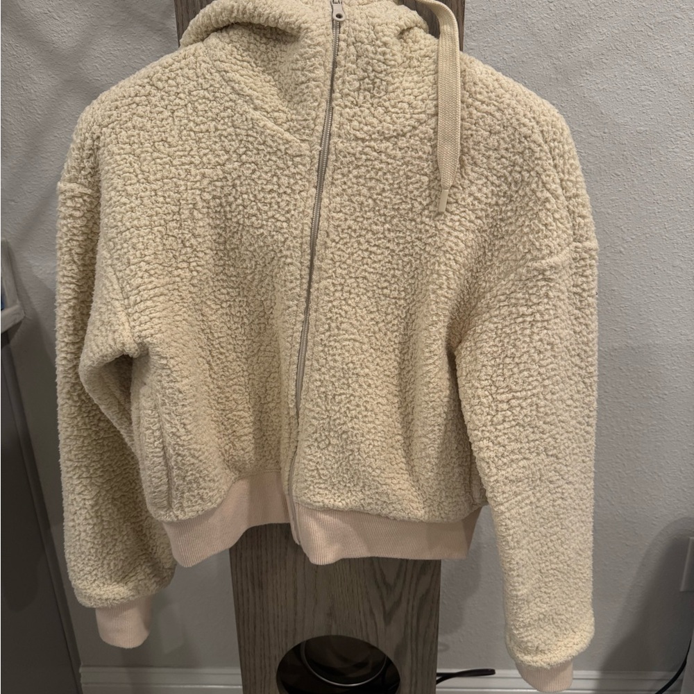 Aerie Warm Cream Sherpa Jacket